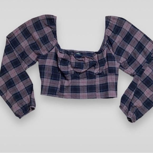 wild fable Tops - Wild Fabe XS purple/blue peasant style crop top; perfect condition‎